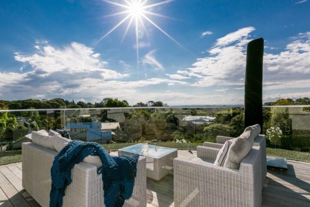 Views, Close To Town Havelock North Exterior photo